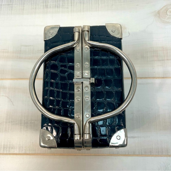 Vintage Handbags - Vintage Black Faux Croc & Silver Box Purse, Hinged Top, Inside Pockets (One Zip)